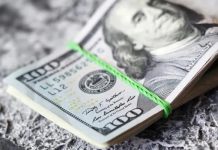 Đồng USD sắp hoàn tất năm giảm mạnh nhất 1 thập kỷ