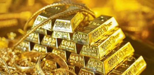 Dự báo giá vàng tháng 4/2026: Xu hướng điều chỉnh hay tiếp tục tăng?